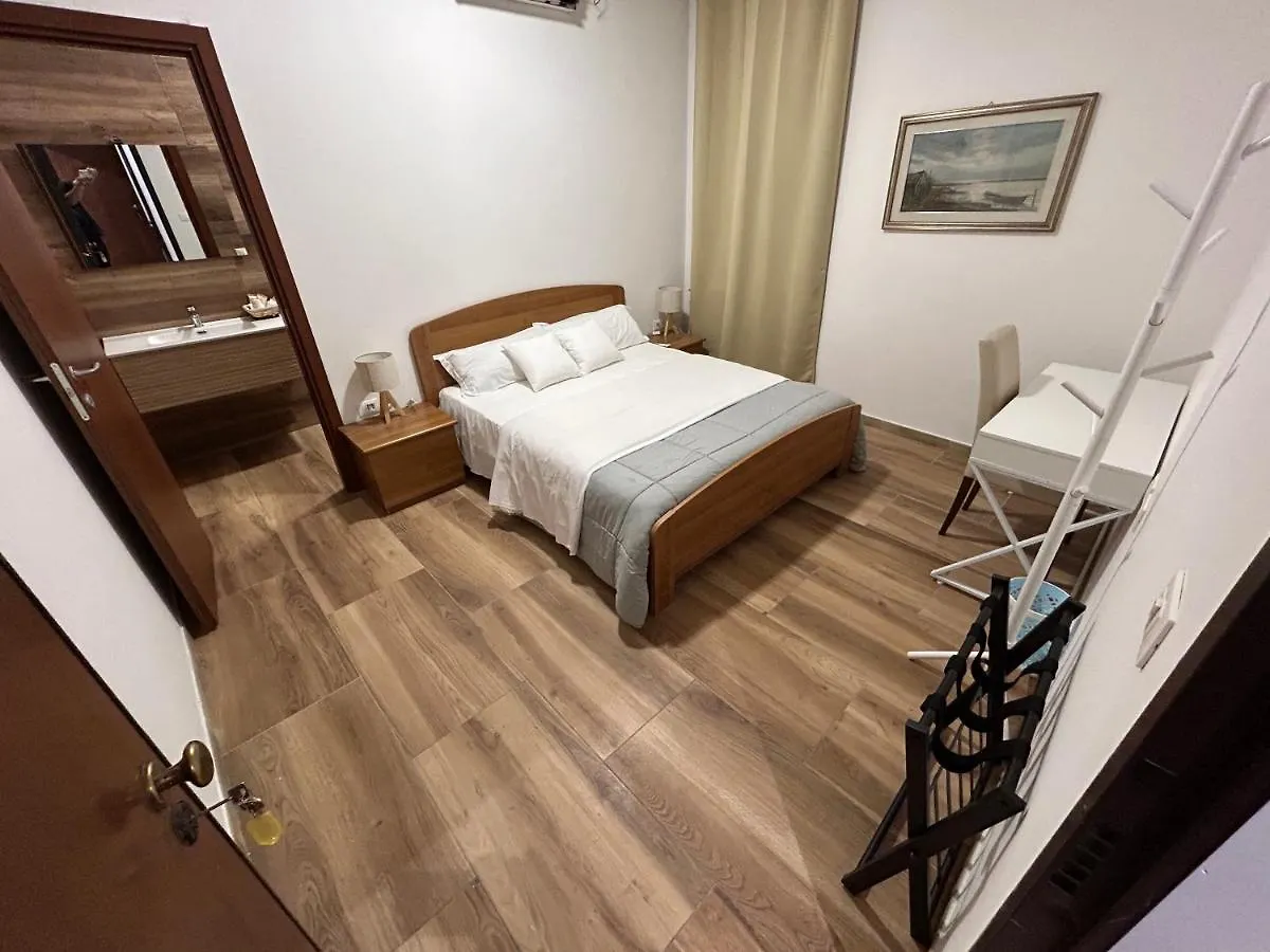 B&B Night City Bologna
