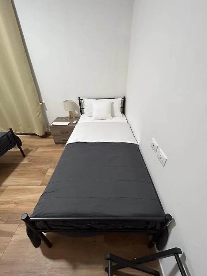 B&B Night City Bologna